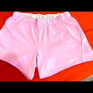 used Pre-owned Nike Women's Size M
Athletic Shorts, Pink